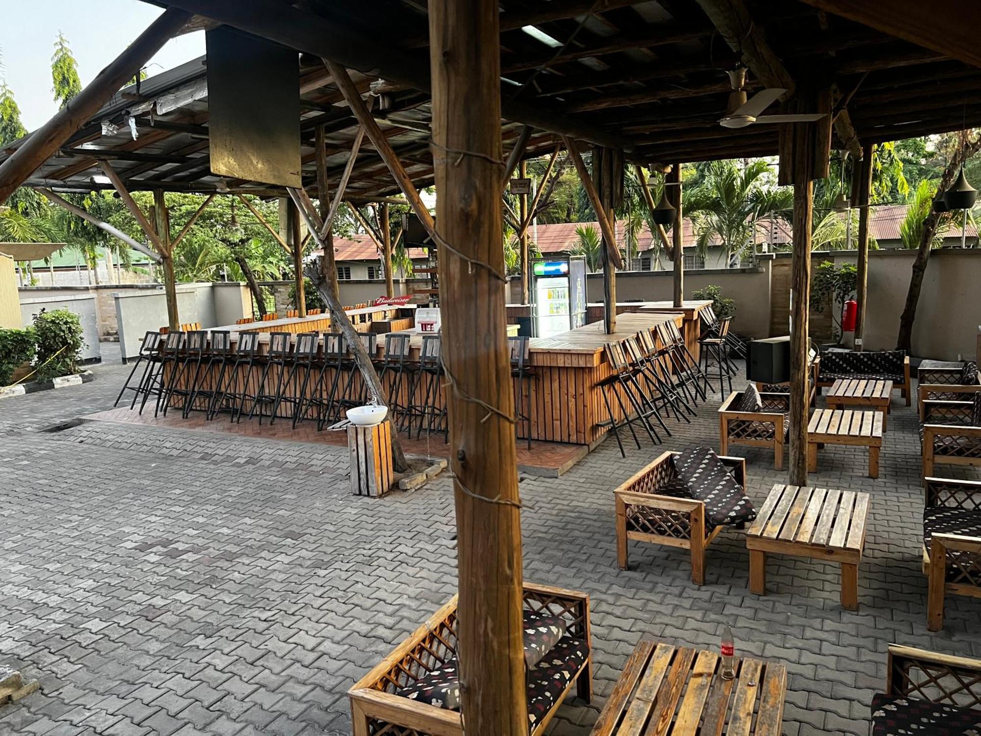 K27 Premier Backpackers Hostel Dar es Salaam Luaran gambar