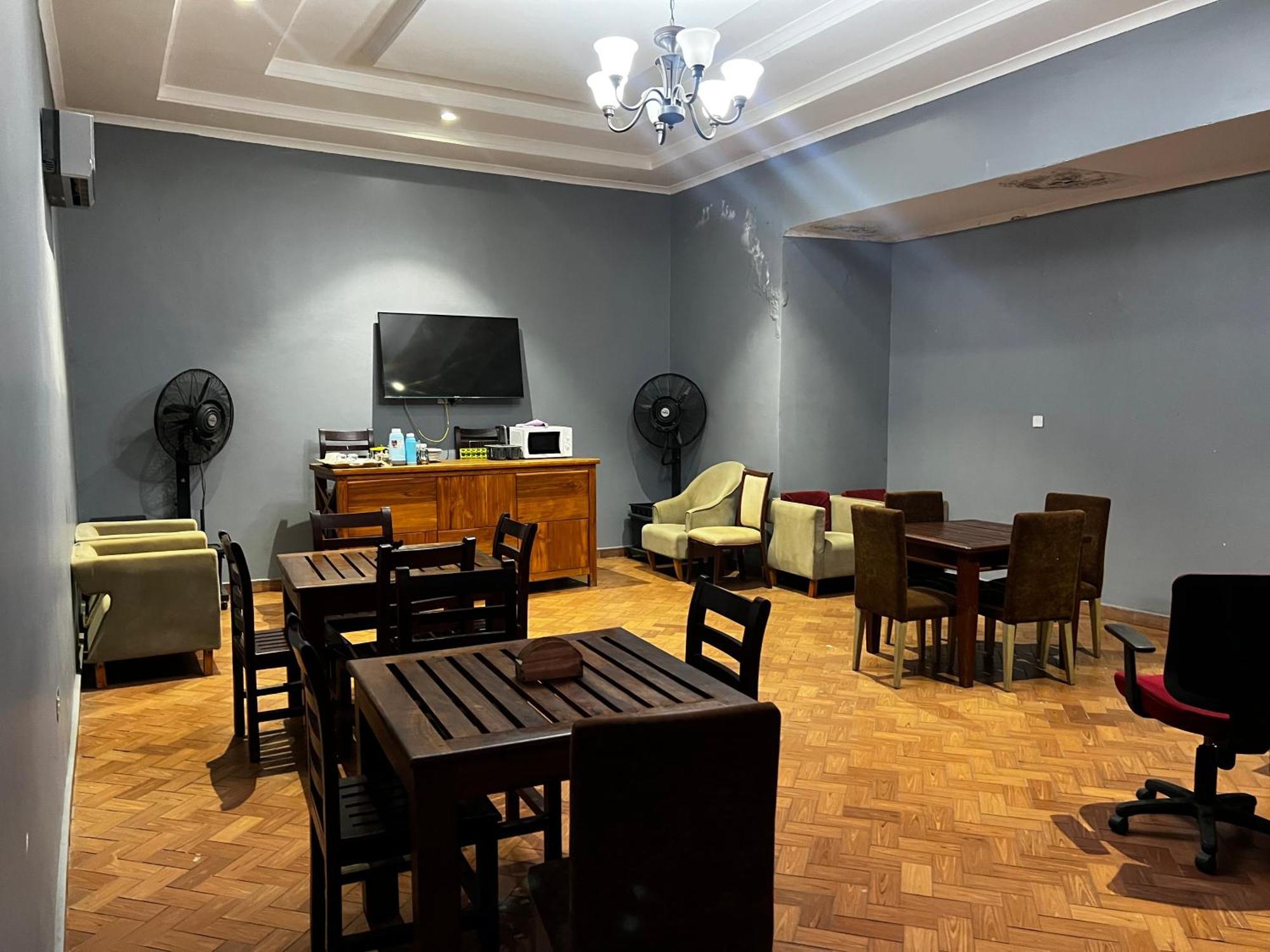 K27 Premier Backpackers Hostel Dar es Salaam Luaran gambar