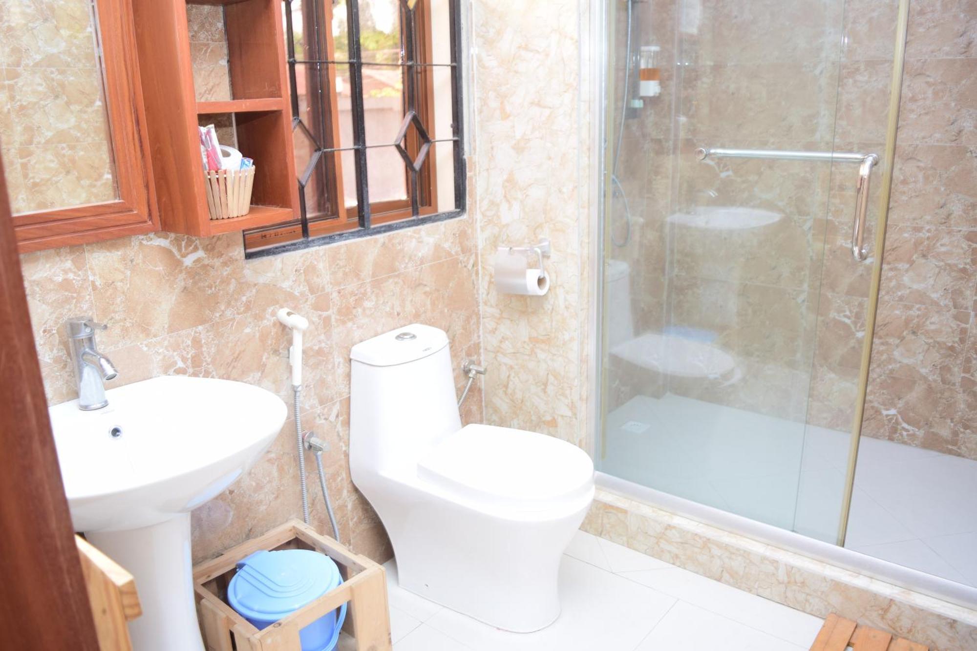 K27 Premier Backpackers Hostel Dar es Salaam Luaran gambar